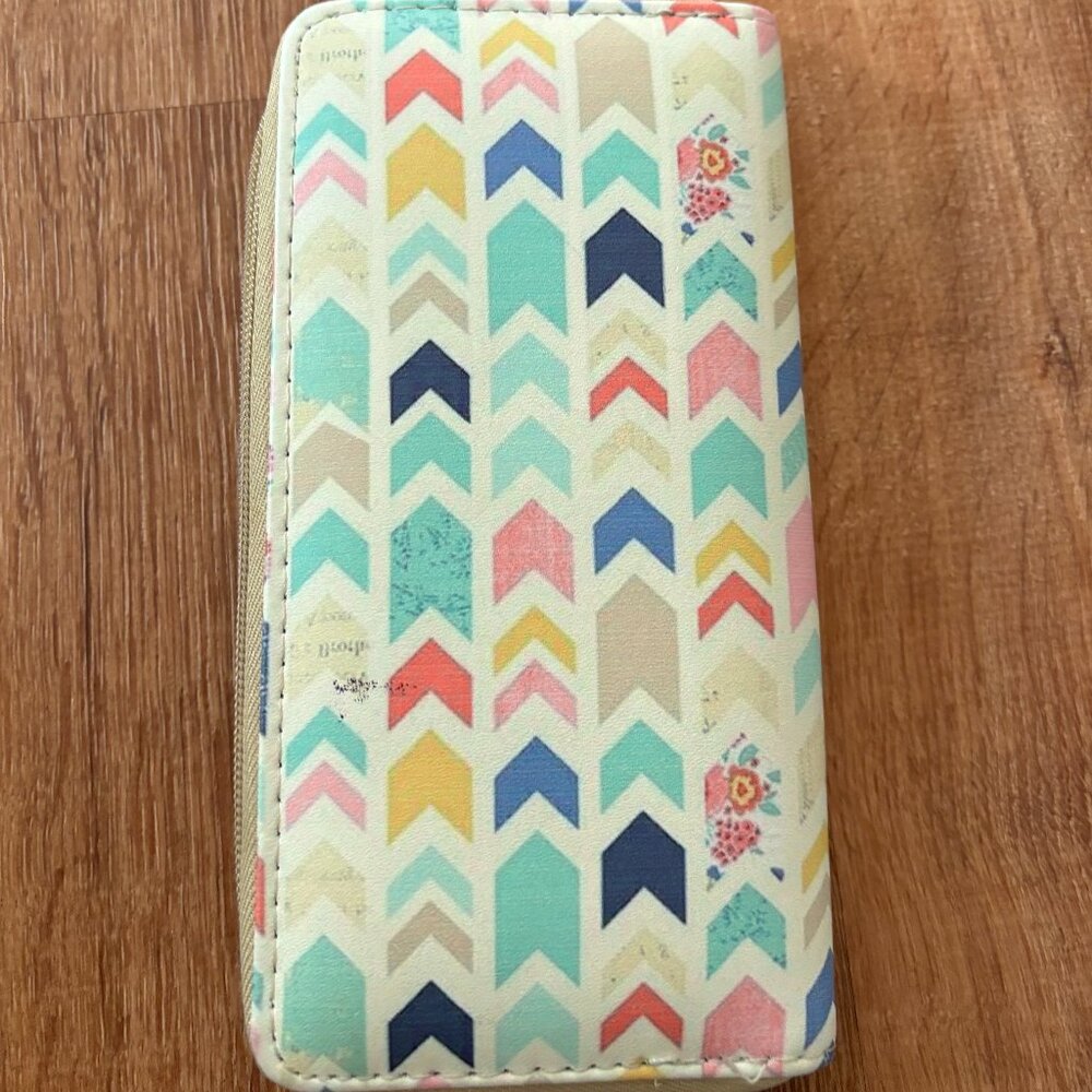 Bijorca Woman's Wallet multicolor Arrows Zip CUTE